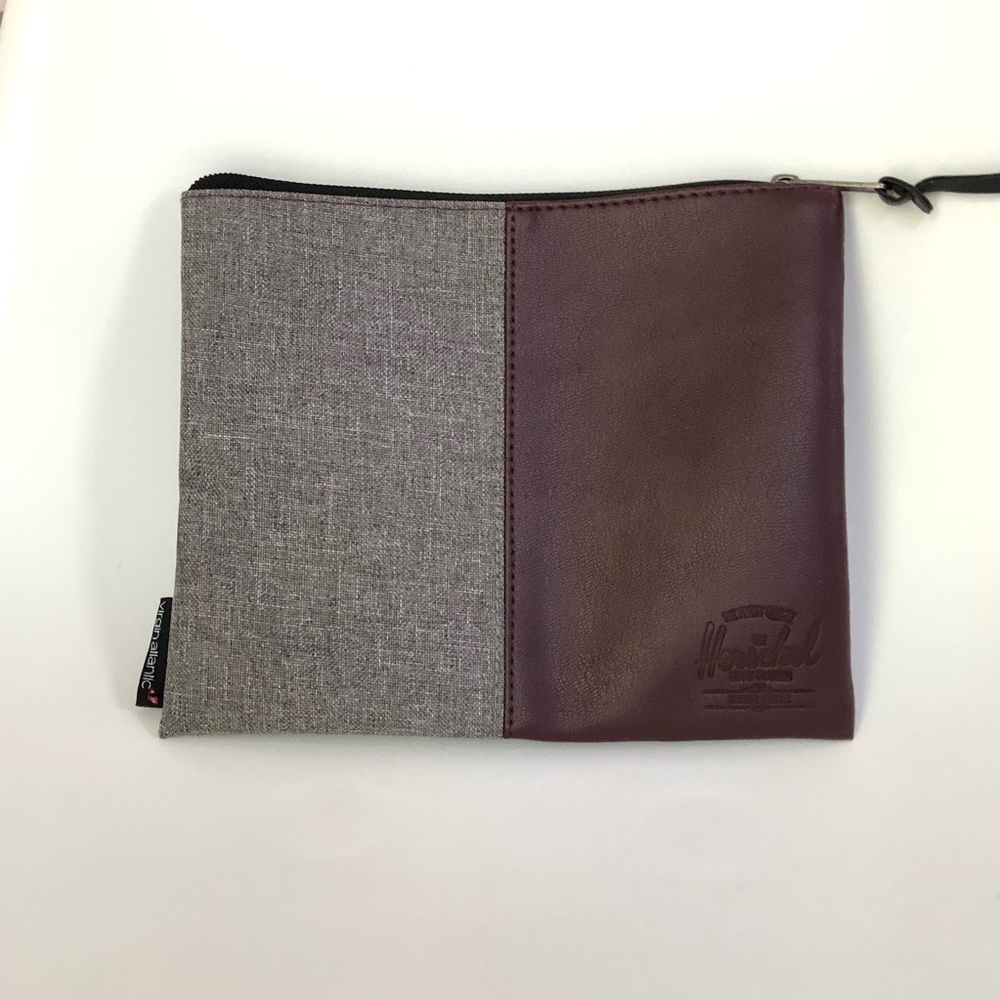 Herschel Toiletries Bag